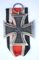 Iron Cross Second Class 1939 marked 25 maker Arbeitsgemeinschaft der Graveur- Gold- und Silberschemiedeinnungen.