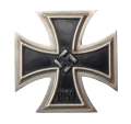IRON CROSS FIRST CLASS 1939 MARKED L/12 IN CASE MAKER BY C.E. JUNCKER, BERLIN.
