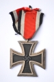 Iron Cross Second Class 1939 marked 24 of maker Arbeitsgemeinschaft der Hanauer Plaketten Hersteller, Hanau.
