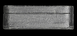 IRON CROSS FIRST CLASS SCREW BACK 1939 MARKED L/12, IN CASE LDO MAKER BY C.E. JUNCKER, BERLIN.