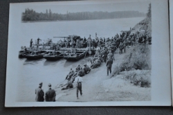 Album photos WW2 containing 80 pictures.
