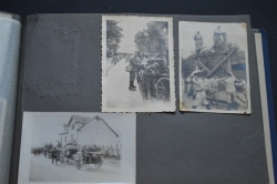 Album photos WW2 containing 80 pictures.