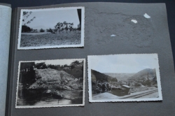 Album photos WW2 containing 80 pictures.