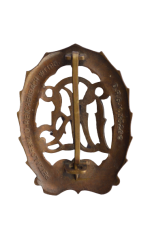 A BRONZE GRADE DRL SPORT BADGE - THIRD MODEL BY PETZ & LORENZ.
