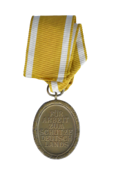 A WEST WALL CAMPAIGN MEDAL .