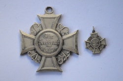 LANDER-KRIEGER - BUND KYFFHAUSER MEDAL WITH MINIATURE