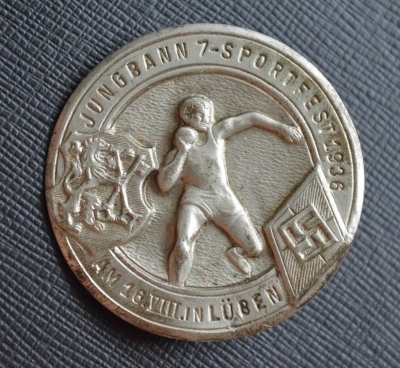 A 1936 HJ Shot Put Sportsfest Tinnie.