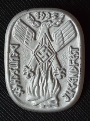 A 1935 HJ German Festival of Youths Badge.