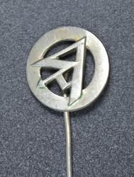 An Sa Stickpin By Kerbach & Israel, Dresden.
