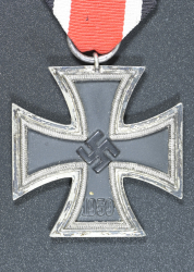 Iron Cross Second Class 1939 marked 55 of maker J. E. Hammer & Söhne, Geringswalde.