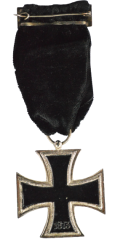 Spanish Iron Cross Second Class 1939 with clasp and ball.