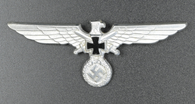 Veteran's League Breast Eagle marked GES. GESCH. 4.